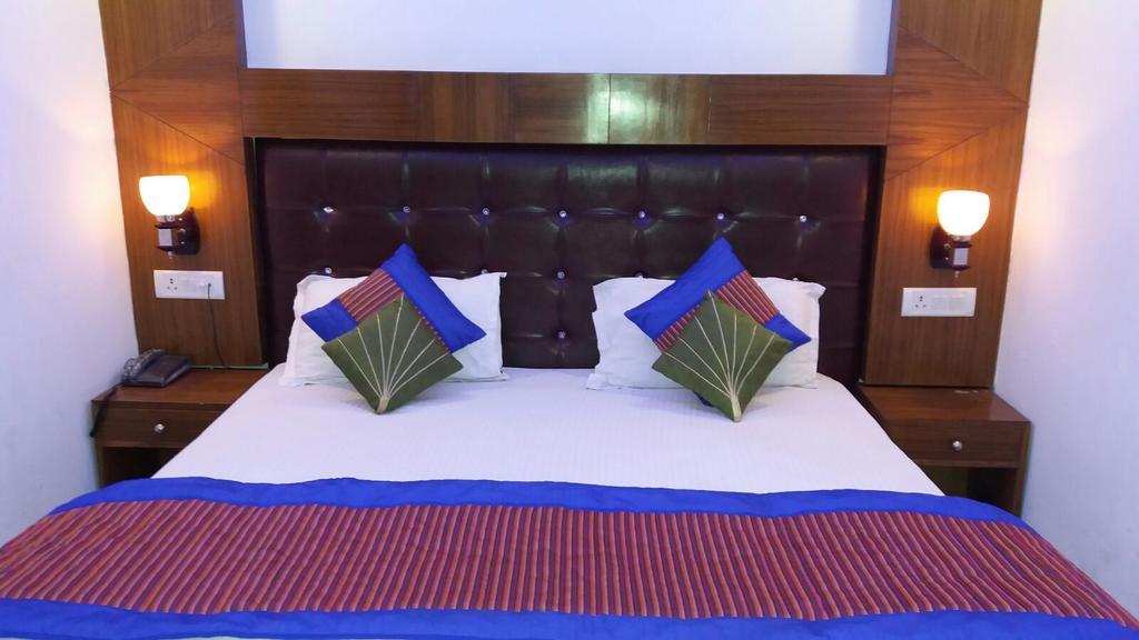 Hotel Vishal Нью-Делі Екстер'єр фото