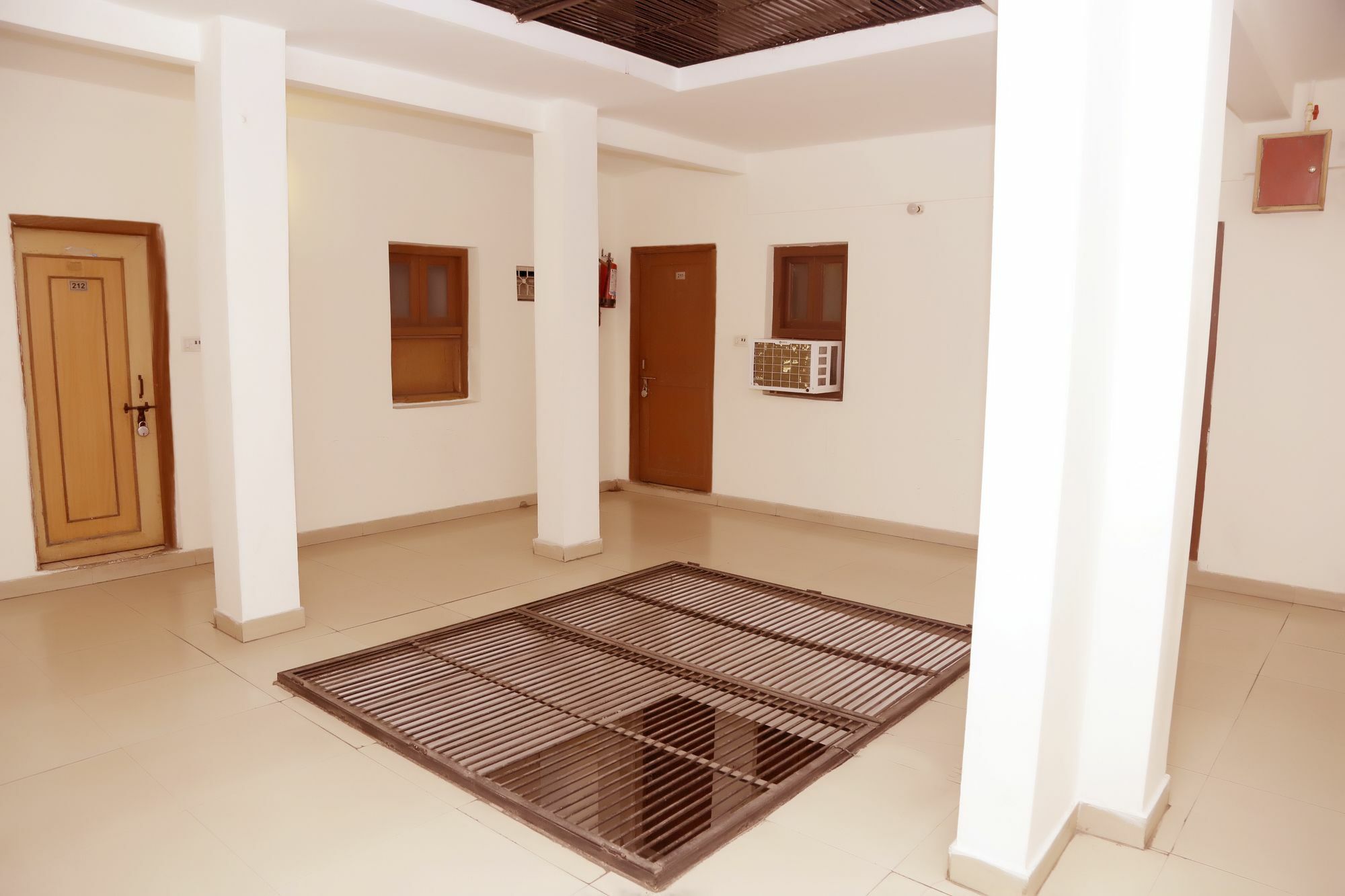 Hotel Vishal Нью-Делі Екстер'єр фото